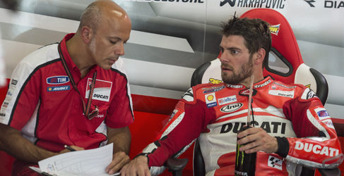 cal crutchlow fuera