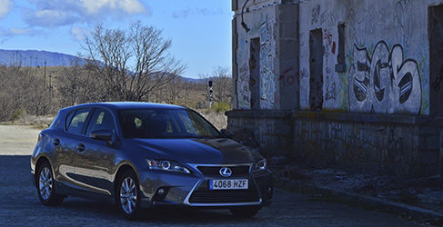 Lexus CT200h