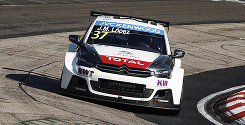 Jose Maria Pechito Lopez Nordschleife WTCC 2015