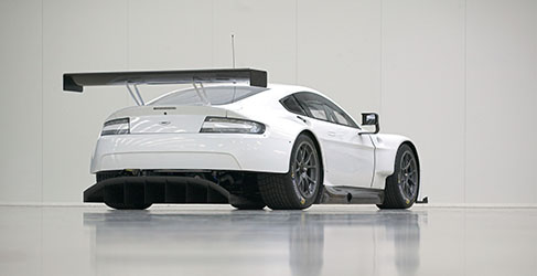 aston martin perfil