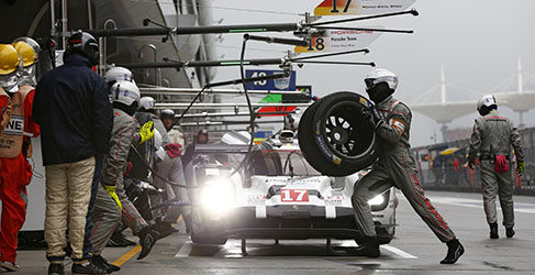 Porsche #17 vencedor en Shanghai