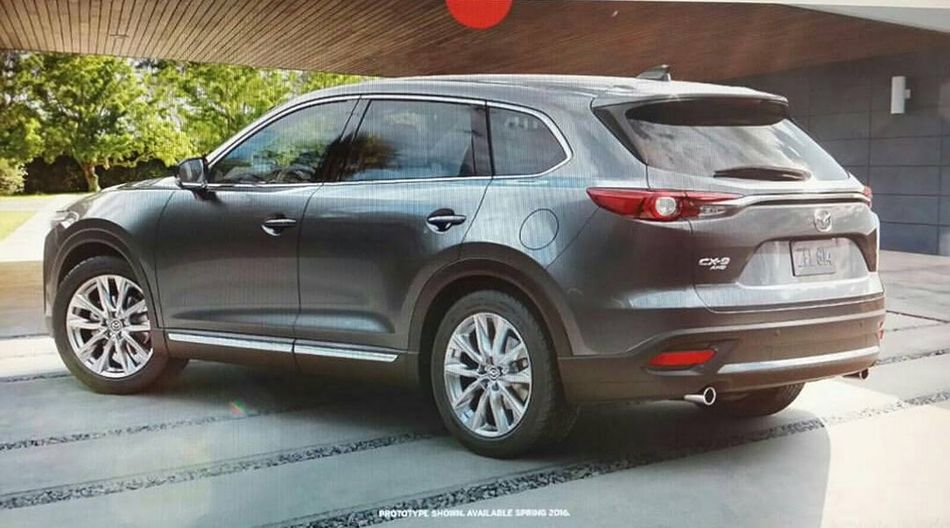 Trasera del nuevo CX-9