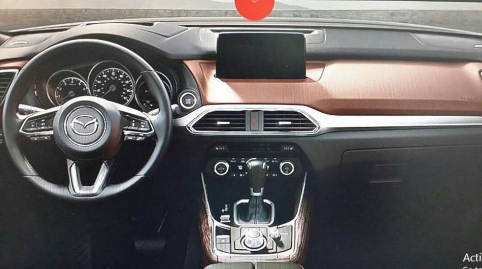 Interior del nuevo CX-9