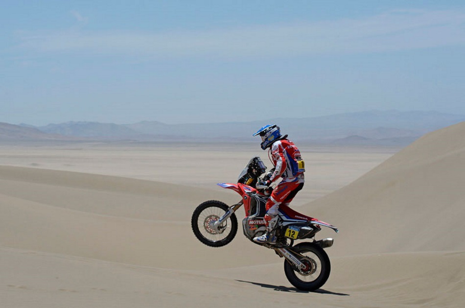 Jeremías Israel en el Dakar 2015