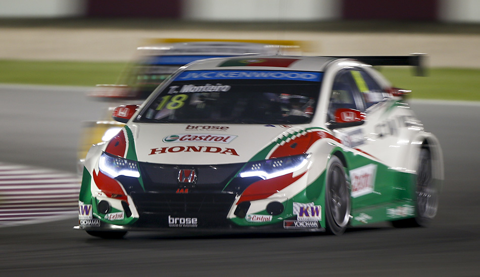 Tiago Monteiro en Losail