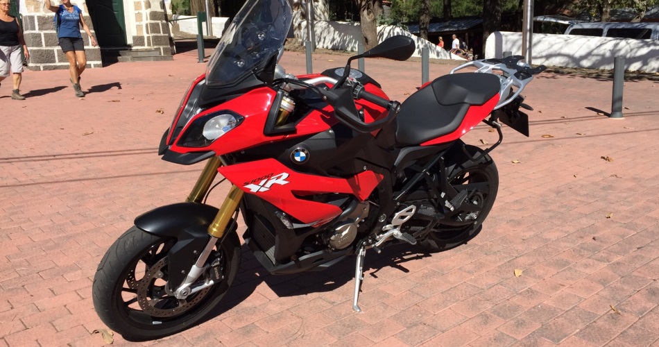BMW S1000XR