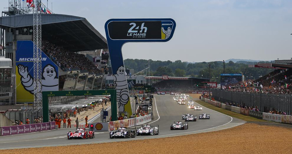 Salida de las 24 Horas de Le Mans 2015