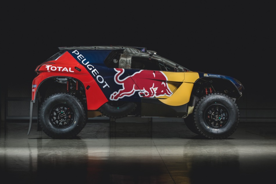 Peugeot 2008 DKR16 lateral