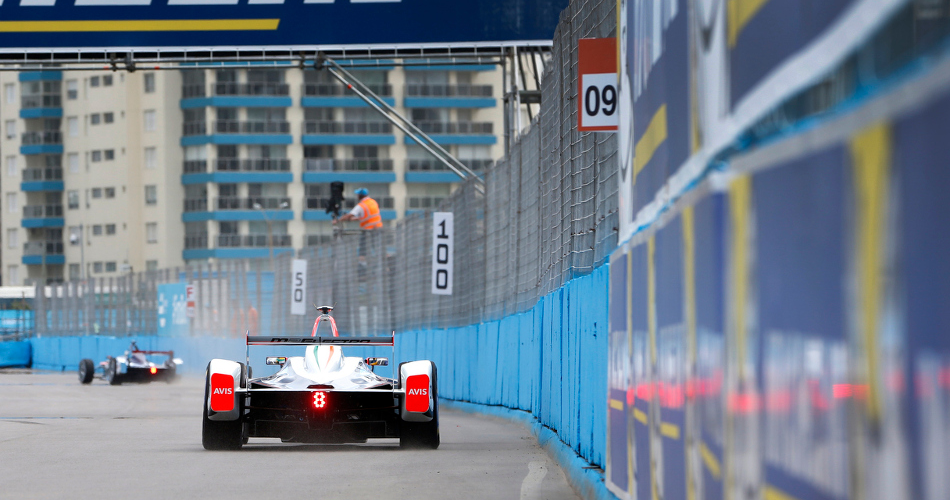 Imagen del Mahindra de Bruno Senna durante la clasificación.