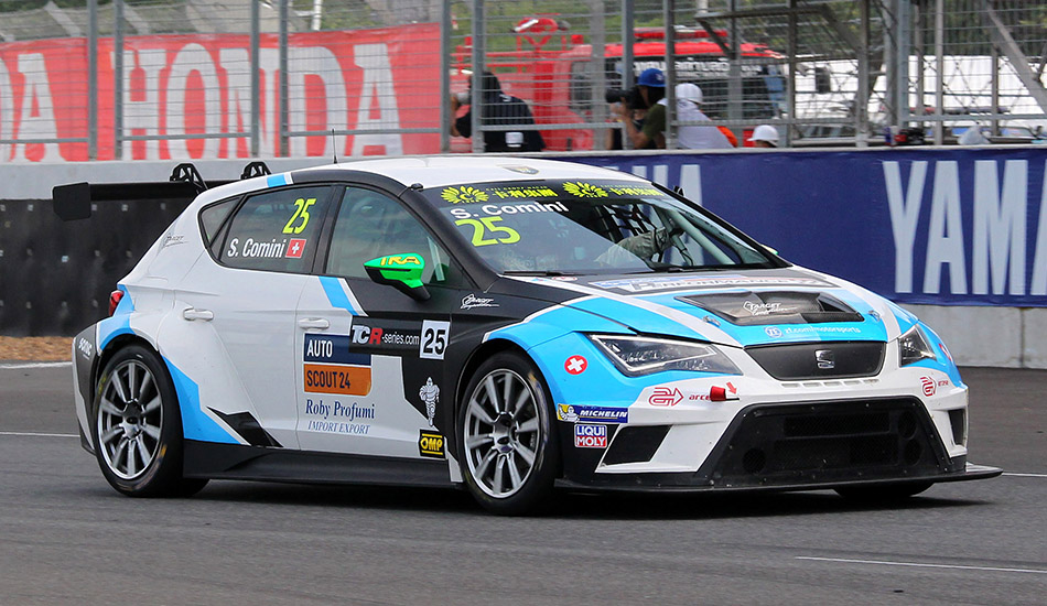 Stefano Comini con el SEAT León Racer