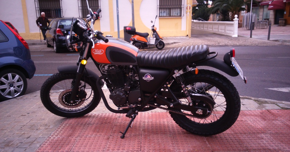 Mash Scrambler 400