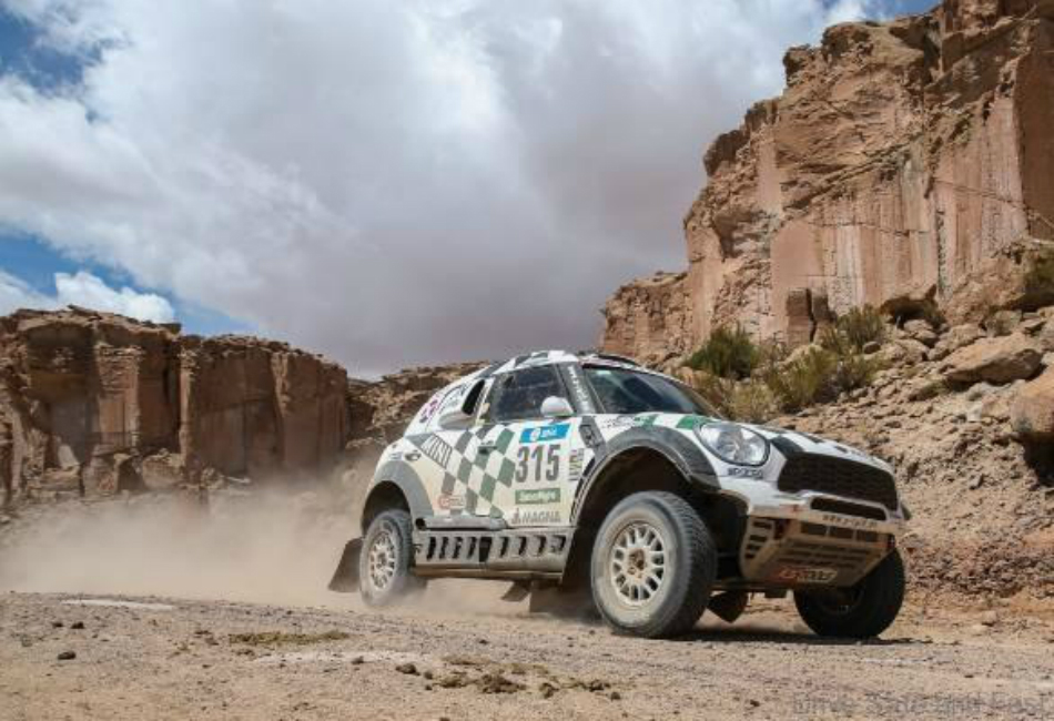 Mikko Hirvonen se está mostrando rapidísimo.