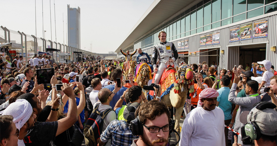 Dubai tiene una forma especial a la hora de la ceremonia del podio.