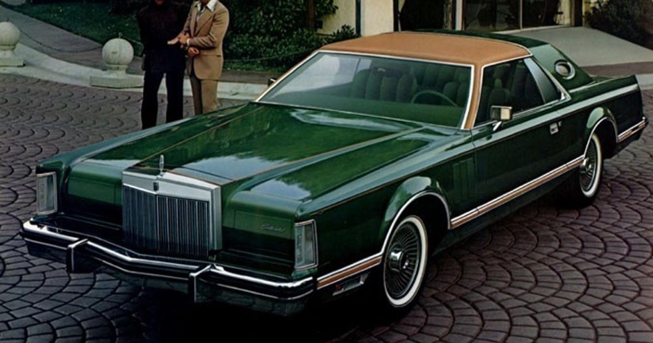 Vieja promo del Lincoln Continental Mark V