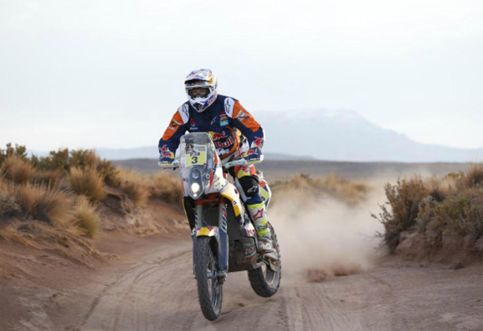 Price, en la Hattah Desert Race.