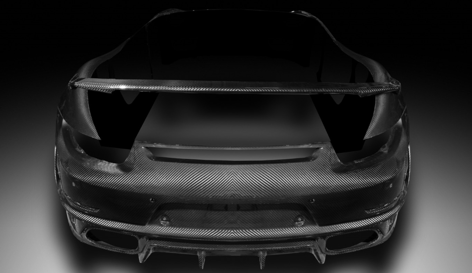 Parte trasera de la carrocería de fibra de carbono del 911 Turbo S