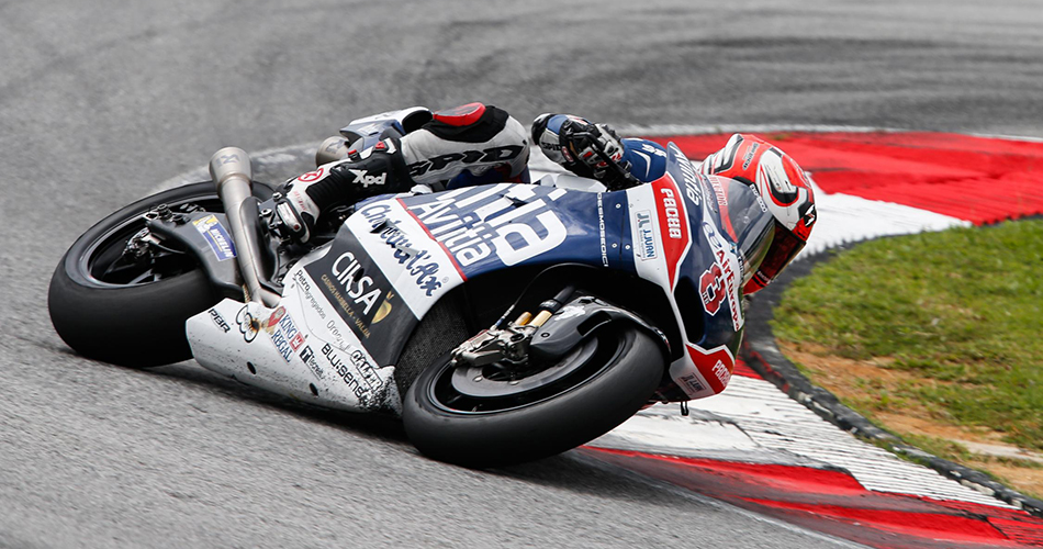 Hector Barbera rodando en los test de Sepang 2016
