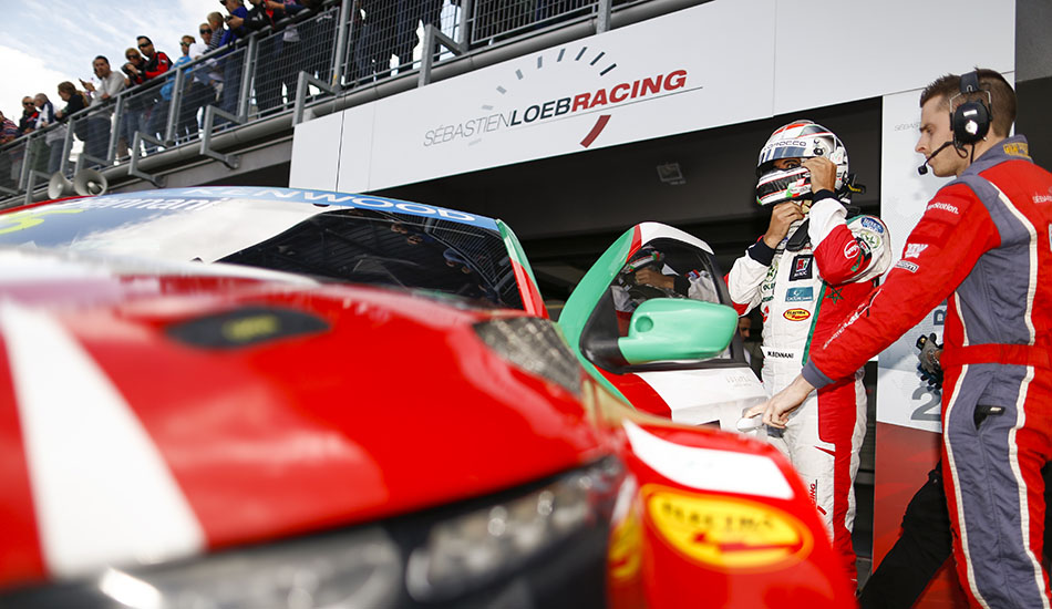 Box de Sebastien Loeb Racing en Paul Ricard