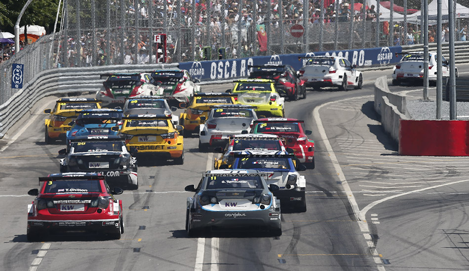 Salida de la carrera del WTCC en Vila Real