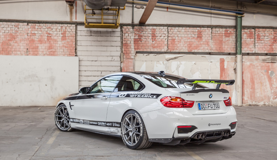 BMW M4 preparado por Germany's Carbonfiber Dynamics