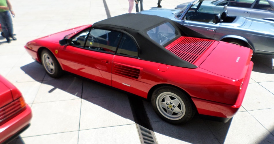 Ferrari Mondial t