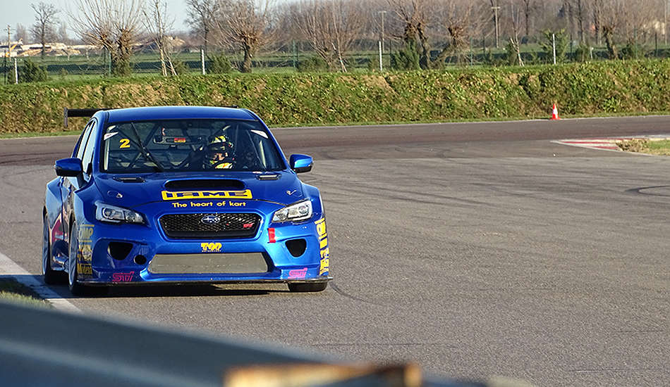 Subaru TCR preparado por Top Run