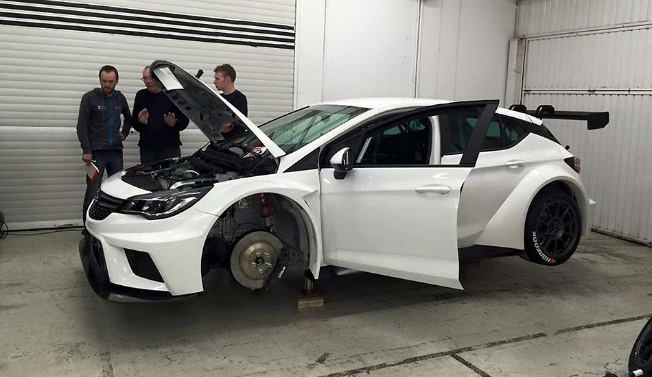Opel Astra TCR de Target Competition