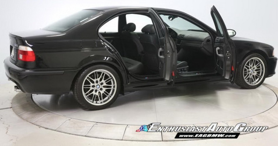 BMW M5 E39 2003