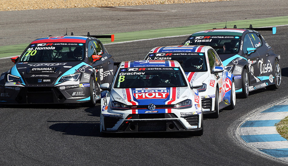 Lucha en el pelotón de las TCR
