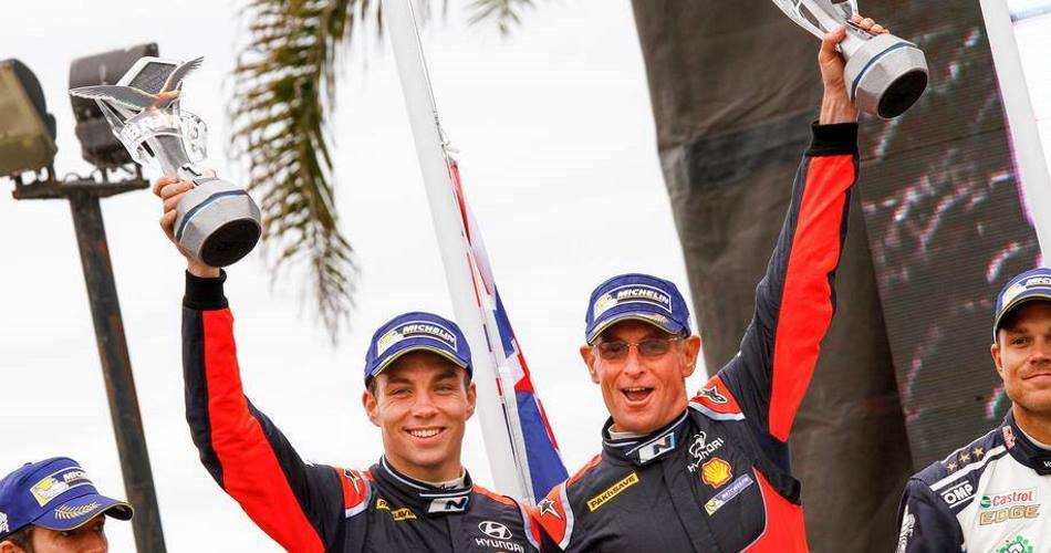Hayden Paddon gana en Argentina