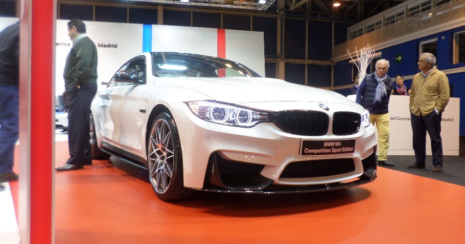 BMW M4 CS