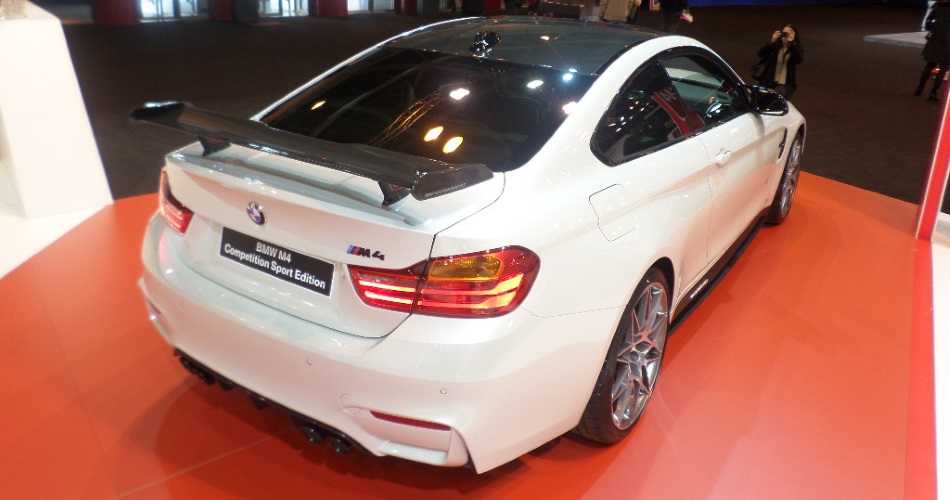 BMW M4 CS