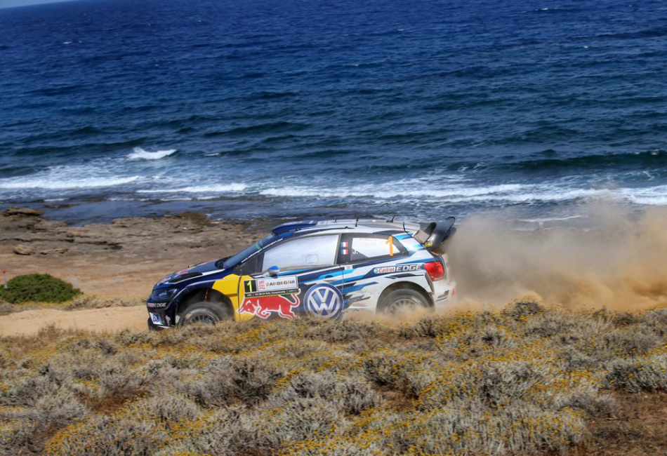 Ogier finaliza tercero y sigue líder destacado del Mundial.