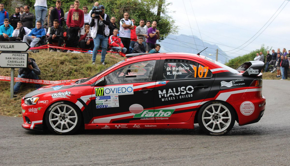 Óscar Palacio - René Rúa, Mitsubishi Lancer Evolution X R4