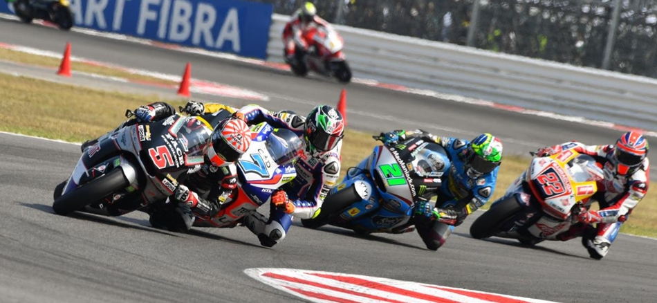 ¿Quién dice que Moto2 es aburrido?