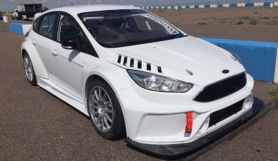 Ford Focus desarrollado por FRD