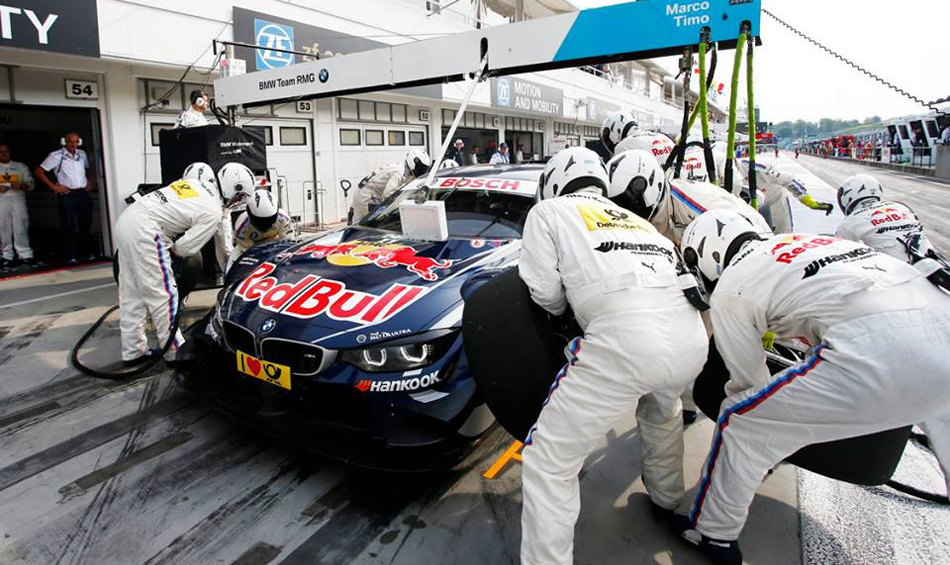 Marco Wittmann, BMW M4 F82 DTM (pit stop)