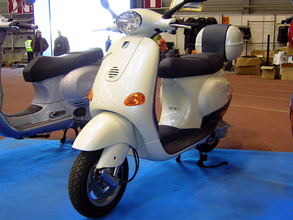 Vespa ET4