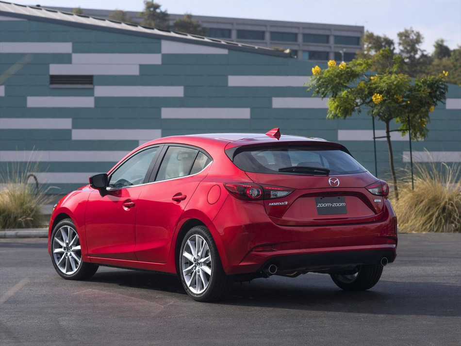 parte trasera mazda