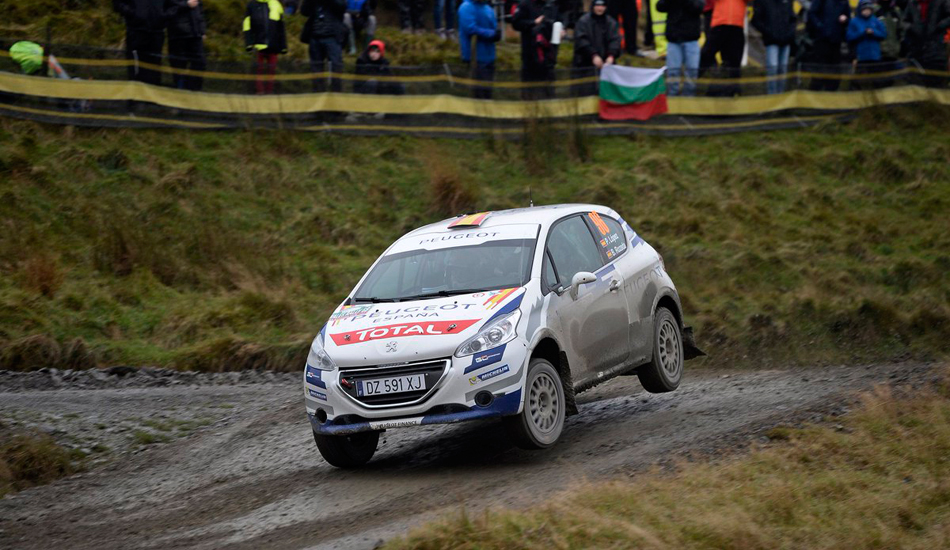 José María López - Borja Rozada, Peugeot 208 VTi R2