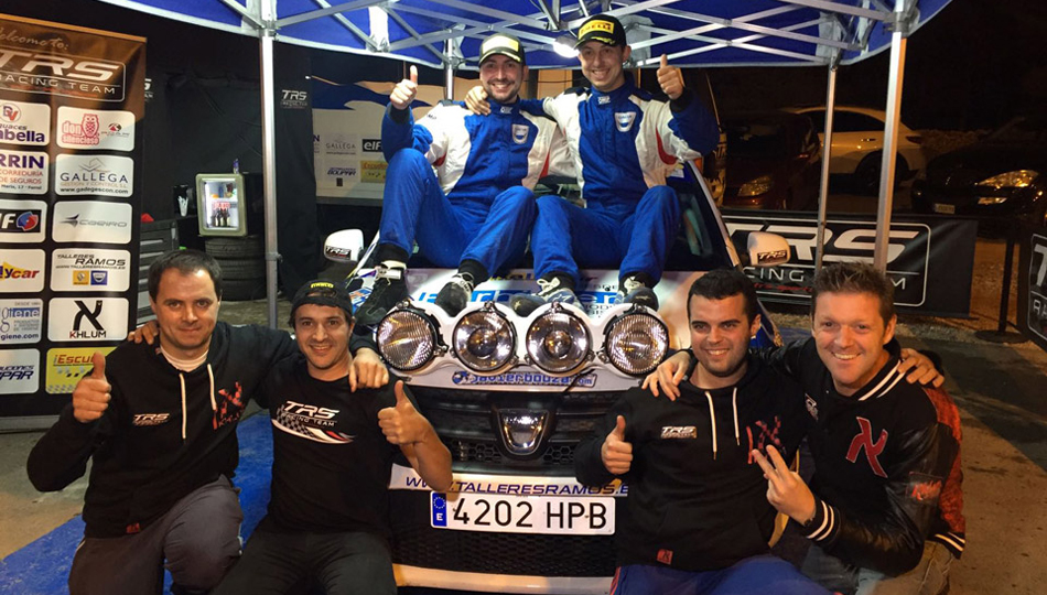 Javier e Iván Bouza (Dacia Sandero N3) y equipo TRS