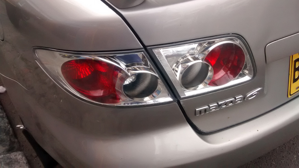 Mazda stop