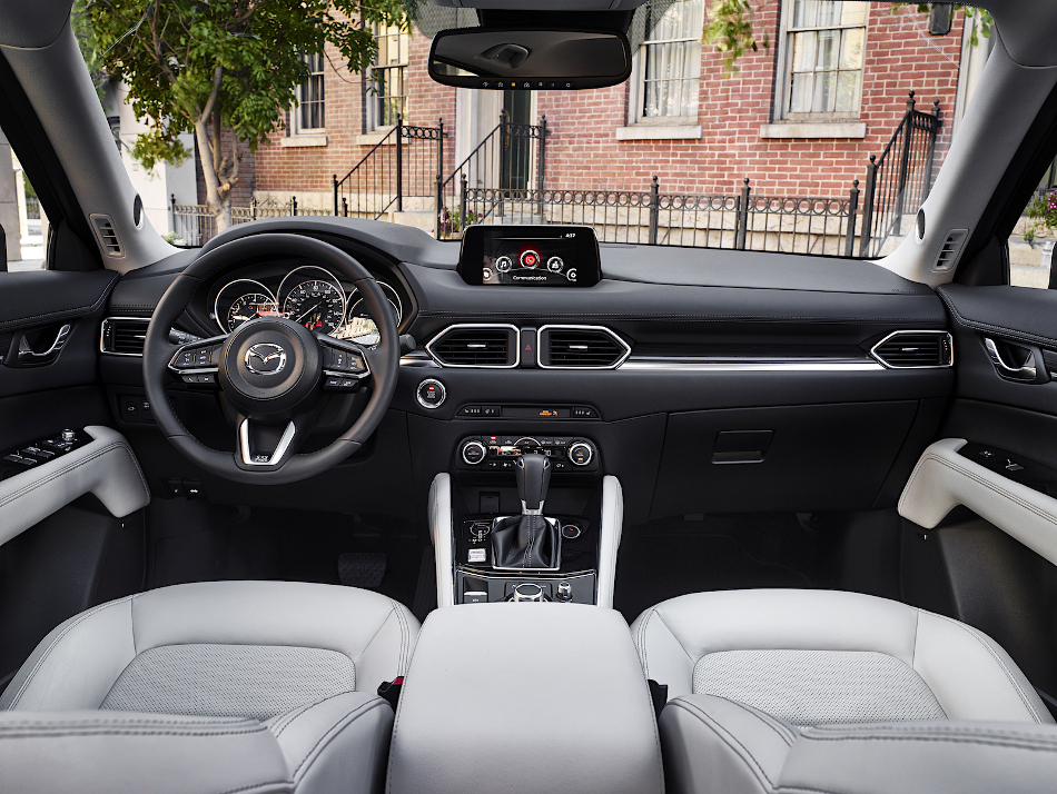 Interior CX-5