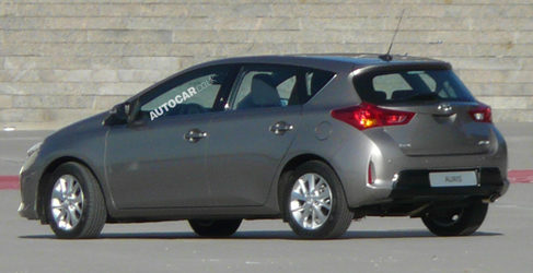 Toyota Auris 2013