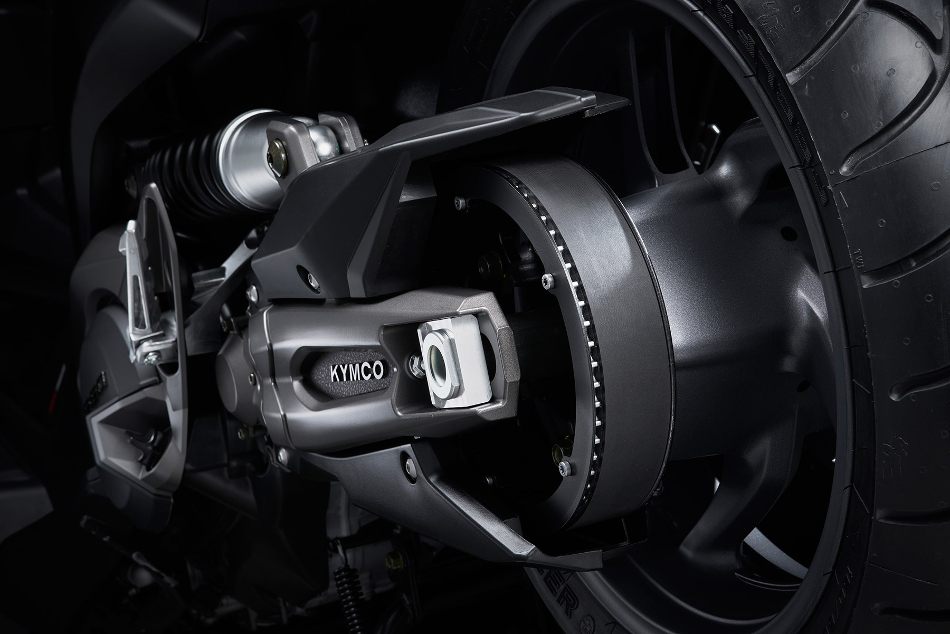 AK 550 suspension