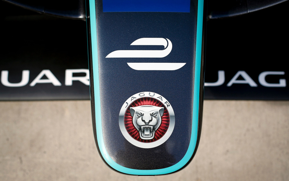 Jaguar I-TYPE-3