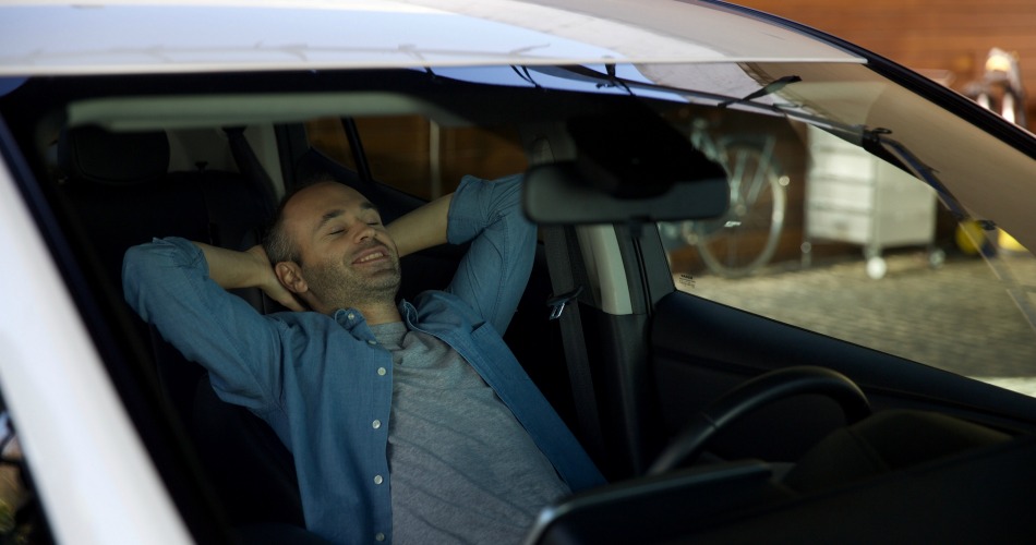 Andrés Iniesta flamante fichaje de Nissan