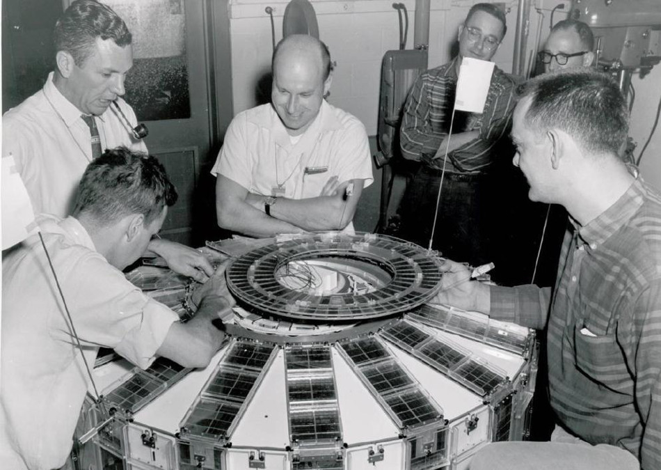 GPS-1