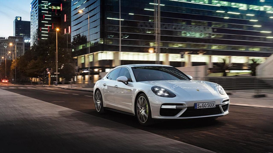 Panamera Hybrid-3