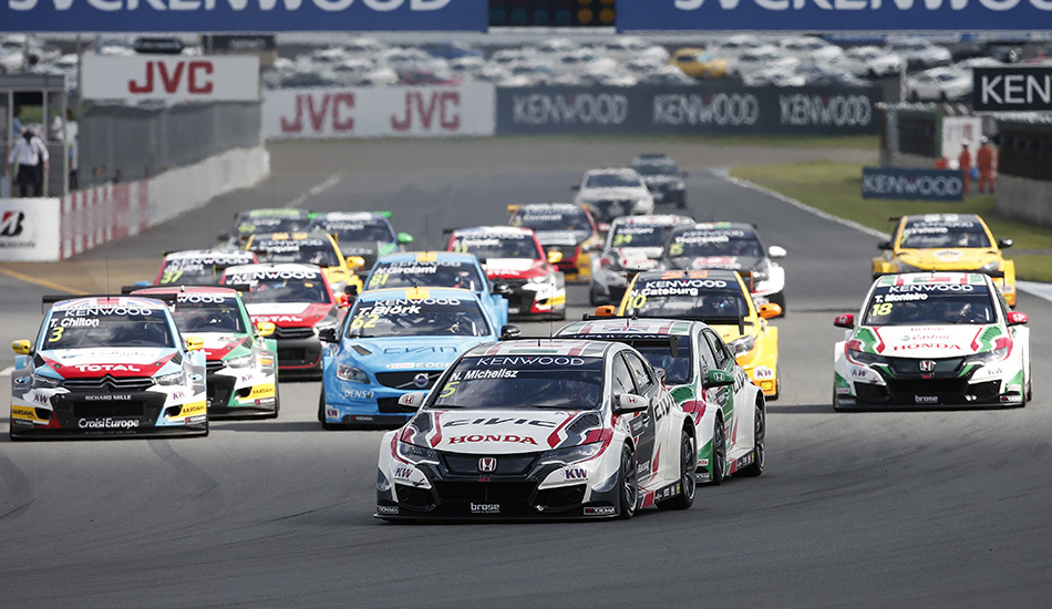 Norbert Michelisz lidera en Motegi